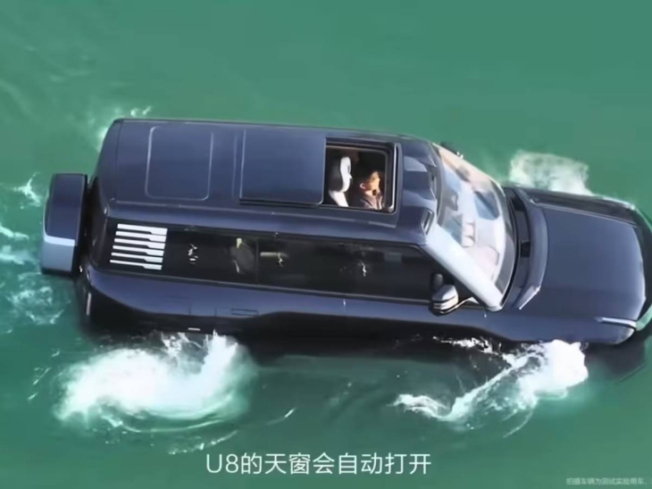 yangwang u8: il super suv elettrico di byd che può galleggiare