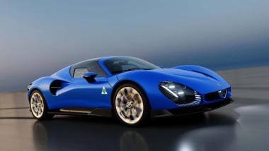 Sognare un'Alfa Romeo 33 Stradale in blu