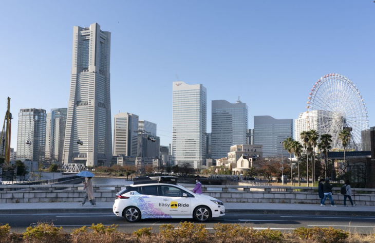 nissan offrirà servizi mobilità a guida autonoma in giappone entro 2027