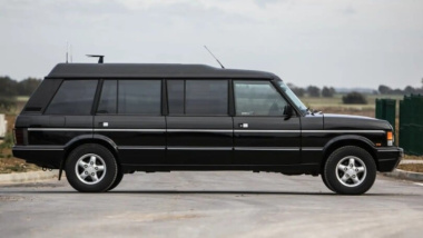 La Range Rover Limousine che trasportò Mike Tyson è all'asta
