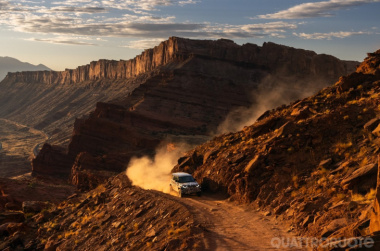 Land Rover – In arrivo una Defender ad alte prestazioni