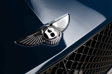 Auto elettriche, Bentley rimanda il lancio della sua prima vettura a batteria al 2026