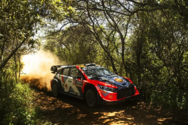 Toyota “belle d'Africa” nella 2^ giornata del Safari Rally del Kenia: Rovanperä precede i compagni di squadra Evans e Katsuta
