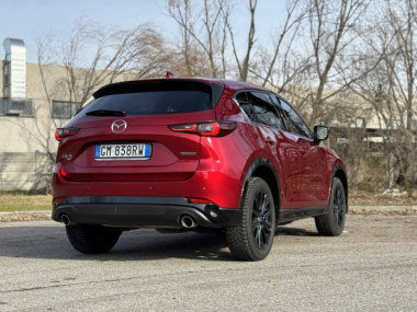 Mazda CX-5 2024: si guida bene, SUV premium a meno di 40 mila euro?