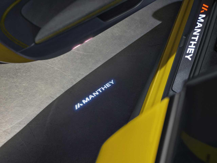 porsche 911 gt3 touring: prestazioni da pista grazie a manthey-racing