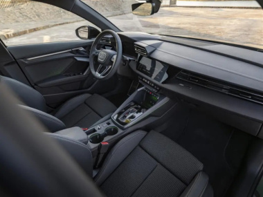 Nuova Audi A3 Allstreet 2024: le sue caratteristiche IN VIDEO