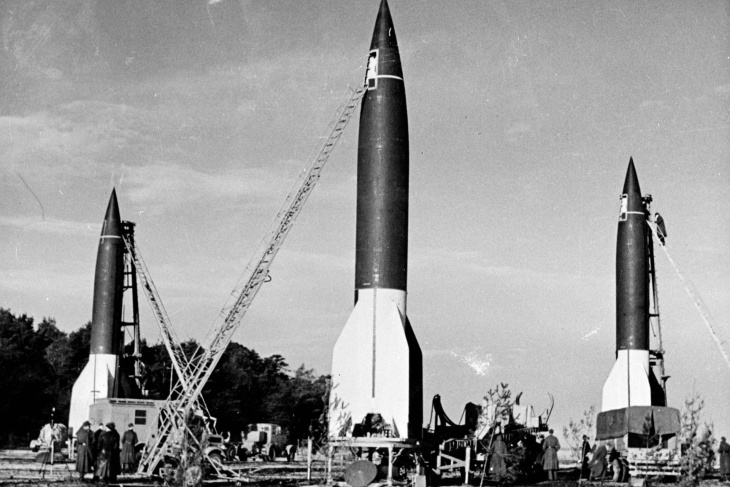 il famigerato missile v2 di hitler: i suoi ultimi segreti sul punto di essere rivelati