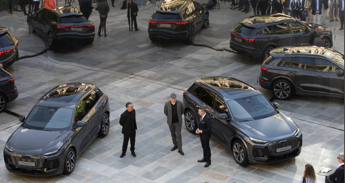 Alla Design Week anteprima mondiale della nuova Audi Q6 e-tron