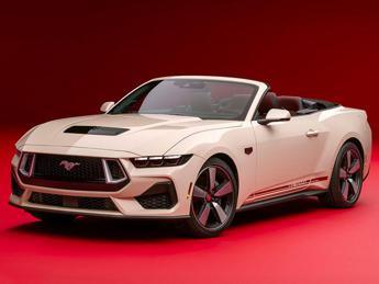 ford mustang gt 60° anniversario: old style