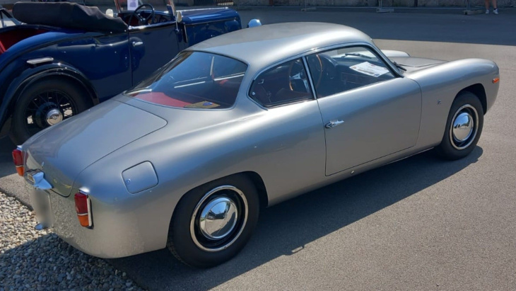 lancia appia gte zagato del 1961: le foto di un’auto elegante e sportiva