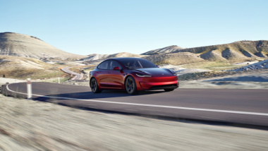 Tesla Model 3 Performance, la berlina elettrica che va come una supercar