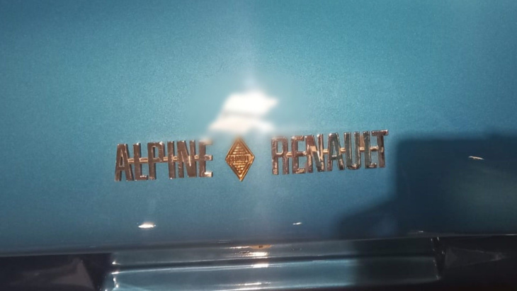 renault alpine a110: le foto di un'auto magnifica