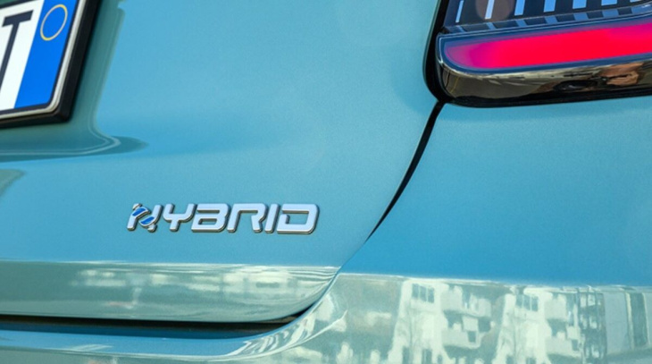 la fiat 600 hybrid consuma veramente pochissimo: bella sorpresa per i possessori