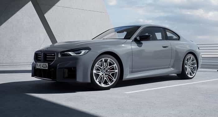 bmw presenta la nuova m2 coupé 2024 con maggiore potenza e miglioramenti