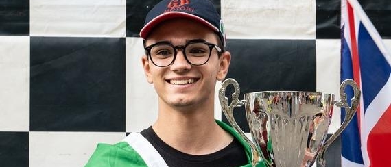 motonautica: il 19enne di boretto ha conquistato il titolo iridato nella classe f125. calzolari è campione del mondo