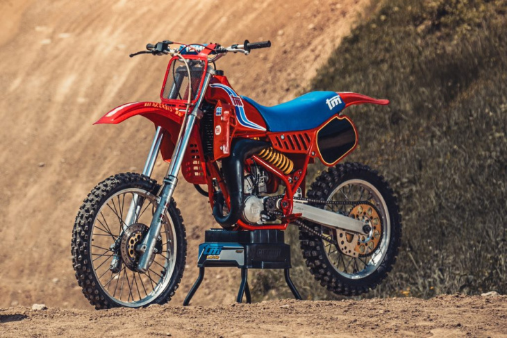 tm racing presenta le motociclette in edizione limitata red dream ispirate agli anni ’80